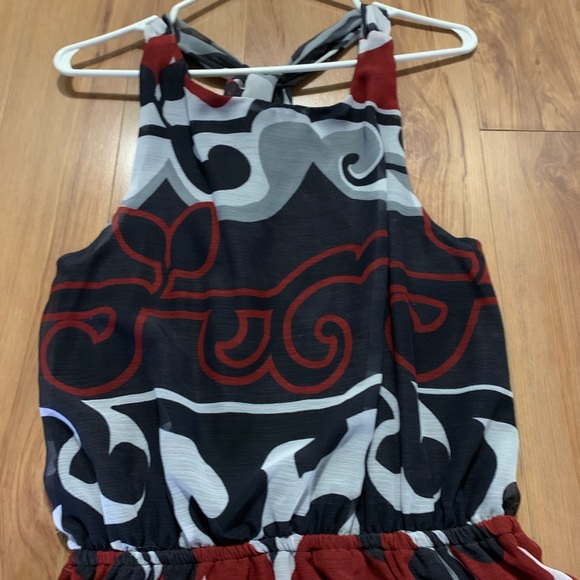 Halter neck mid-length dress - Picture 7 of 9